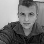  ,  Aleksej, 23