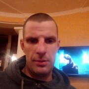   ,  Denis, 41