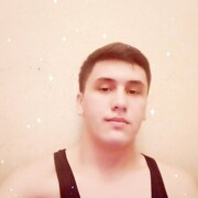  ,  Ali, 25