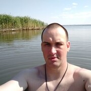  ,   Denys, 37 ,   ,   , c , 