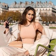  ,   Nadine, 35 ,   