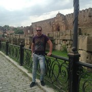  ,   Fhilip, 41 ,   