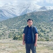  ,  Nazirjon, 30
