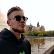  ,  Valentin, 26