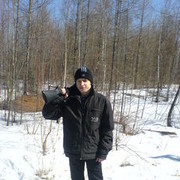 ,  Alex, 32