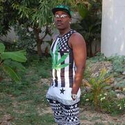  La Vega,   Herby, 25 ,   ,   