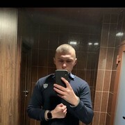 ,  Victor, 23
