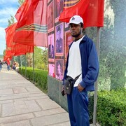  ,  Alex, 28