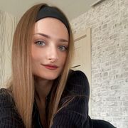  ,  Tanya, 18