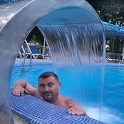  ,   Veaceslav, 44 ,   ,   