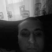  ,  Dima, 32