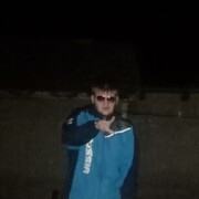  ,  Oleg, 21