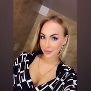  ,  Aleksa, 25