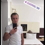  ,  Alex, 28