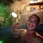  ,   Maxim, 33 ,   ,   , c 