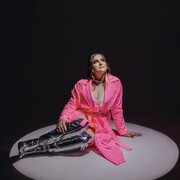  -,   Viktoria, 31 ,   ,   , c , 