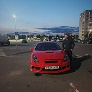  ,  Elbek, 30
