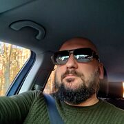  ,   Andre, 44 ,   ,   