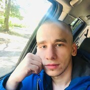  ,  Ruslan, 25