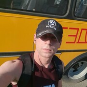  ,  Danil, 24