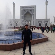  ,   Shuhrat, 37 ,  