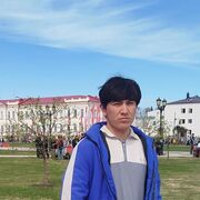  ,  Quvonchbek, 19