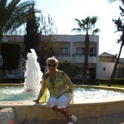  ,   Simona, 59 ,   