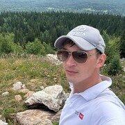  ,  Alexey, 31