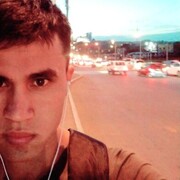  ,  Ruziboy, 29