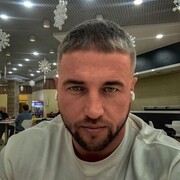  ,   Dmitrii, 35 ,   c 