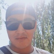  ,  , 32