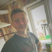  ,   Albert, 28 ,   ,   