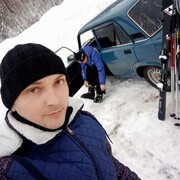  ,   Denis, 40 ,   ,   , c , 