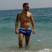  ,  Leo, 38