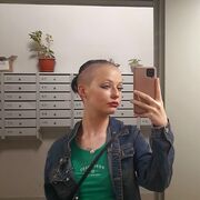  ,   Kristi, 20 ,   