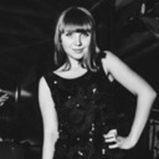  ,  Juliya, 28