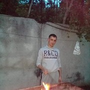  -,   Suren, 33 ,   ,   , c 
