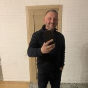  ,   Leszek, 40 ,   ,   