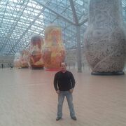  ,   Kamal, 49 ,   c 