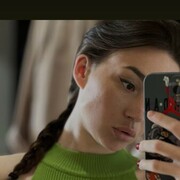  , 