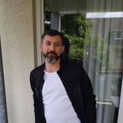  ,  Leon, 46