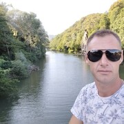  ,   Petru, 37 ,   ,   