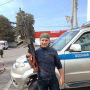  ,  Micha, 24