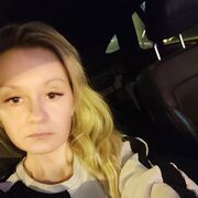  ,   Mia, 34 ,  