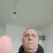  ,  Adek, 54