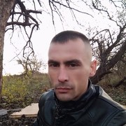  ,  Artem, 39