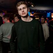  ,   Maxim, 23 ,   ,   