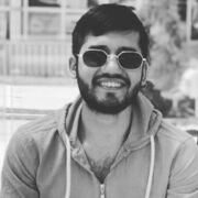  ,  Ali, 32