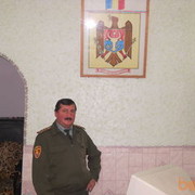  ,   Oleg, 58 ,   