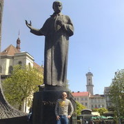  ,   Maksim, 41 ,   